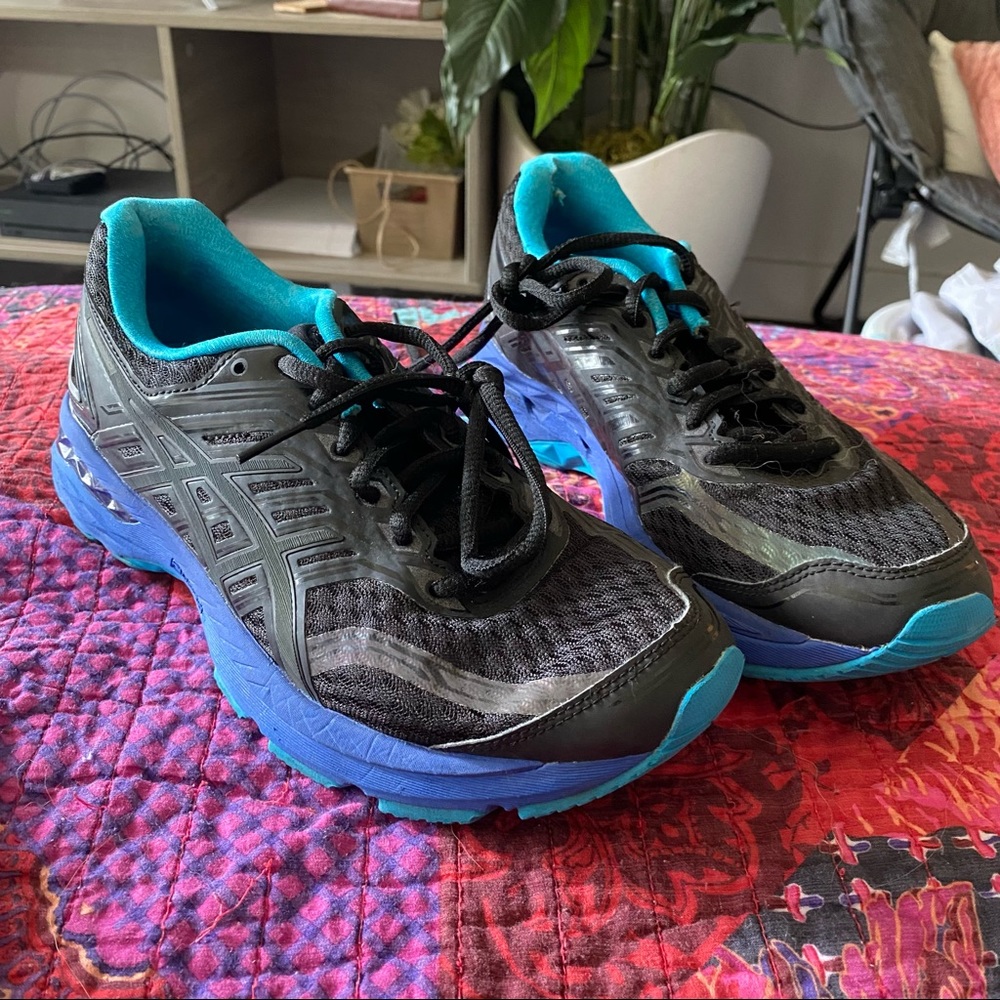 Asics GT 2000-7 Athletic Shoes
